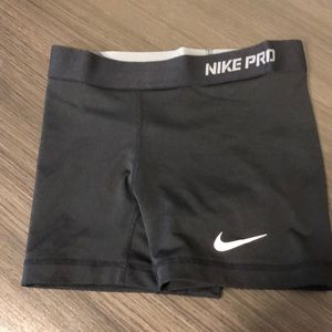 Nike pro dryfit shorts XS